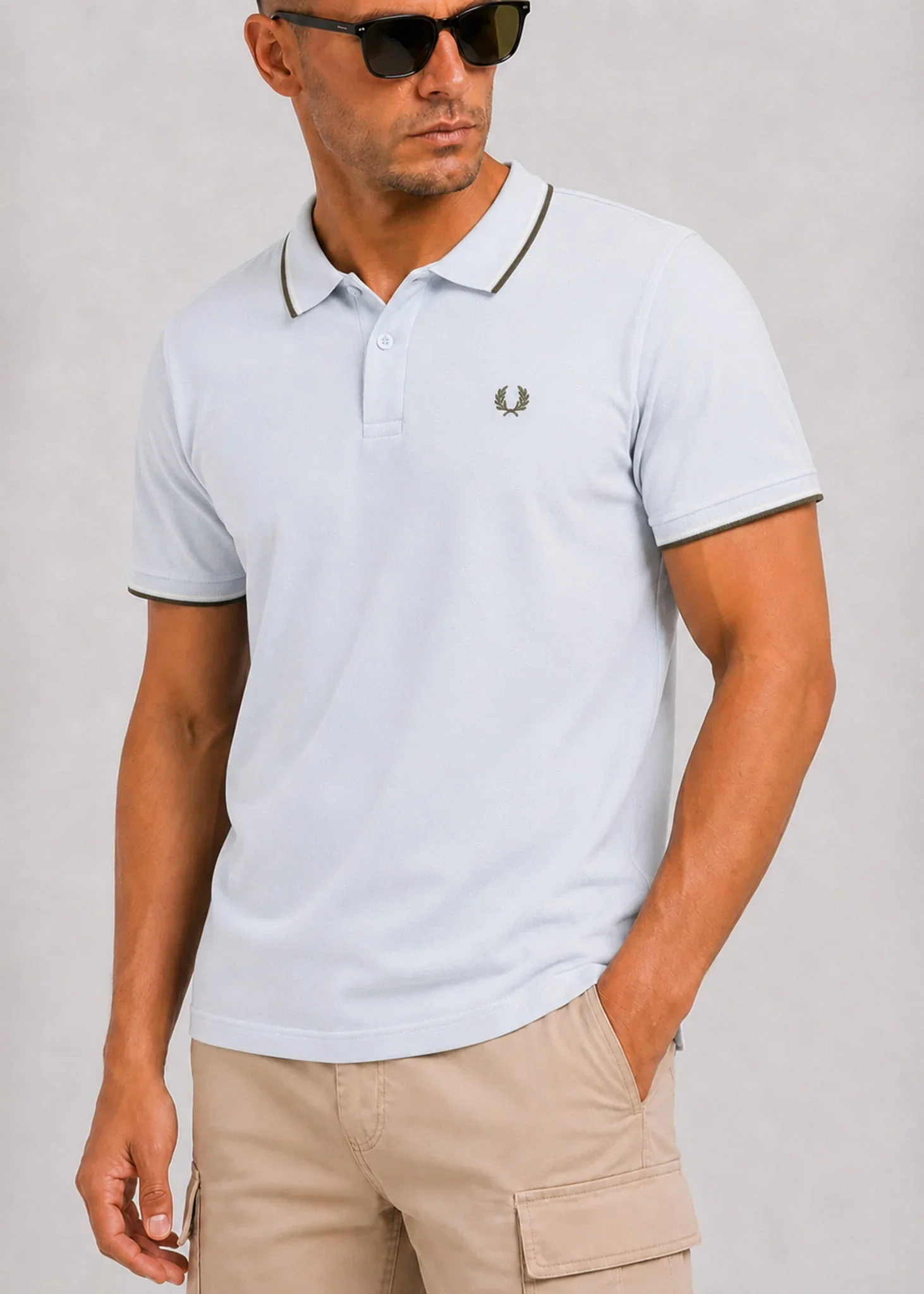 Twin tipped fred perry shirt - dusky blue ecru laurel wreath green
