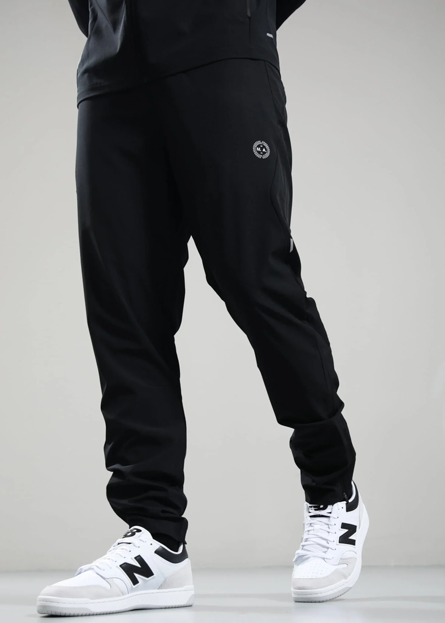 Blaze track pant - black