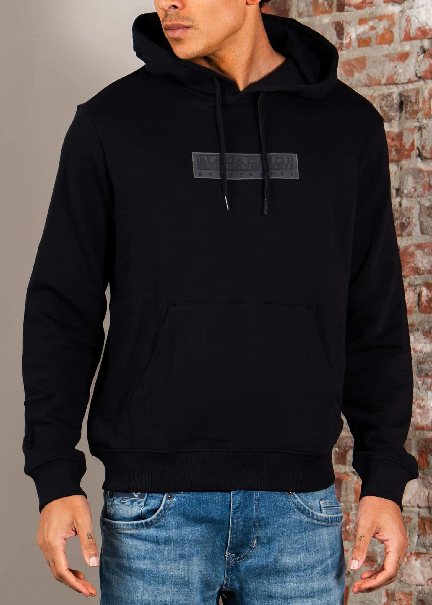 B box logo h 1 - black beauty